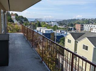 3237 14th Ave W APT 301, Seattle, WA 98119