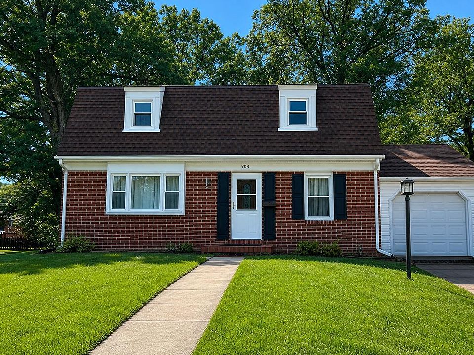 1st image of 904 Averill Rd