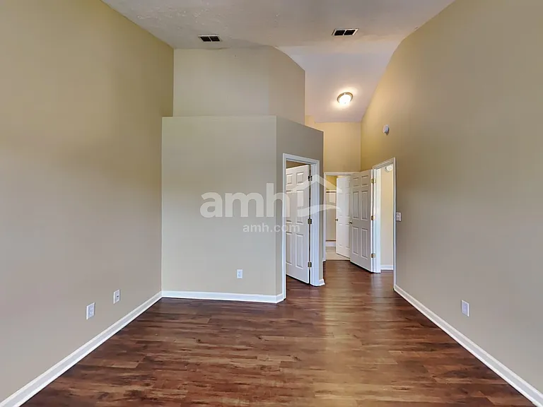 326 Thetahill Rd — Photo 12
