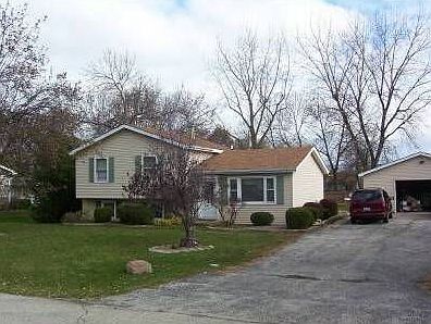 1st image of 38663 N Pine Ave