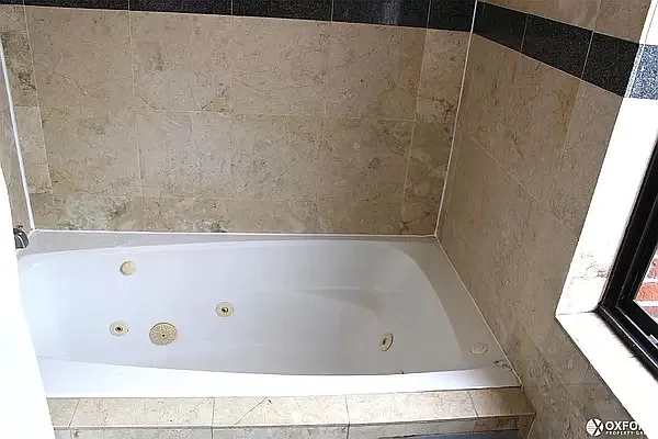 Rented by Oxford Property Group | media 45