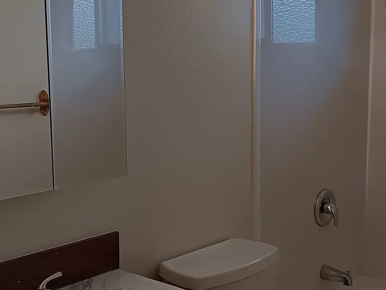 1331 Pine St #3 — Photo 7