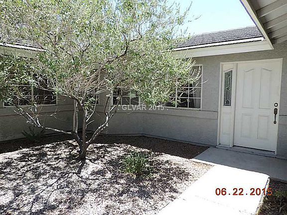 4th image of 9375 Helena Ave