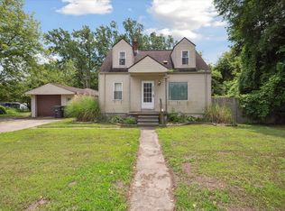 26625 Eureka Rd, Taylor, MI 48180