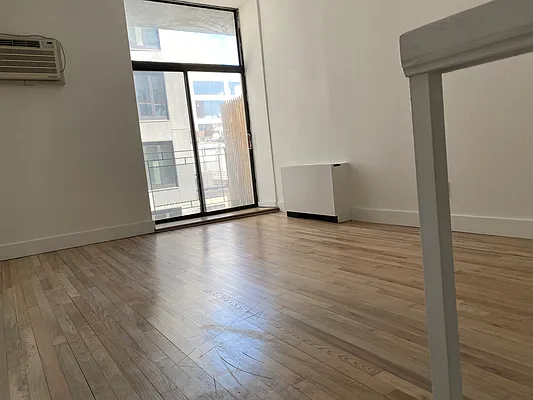 Rented by Mallory Management Corp | media 6