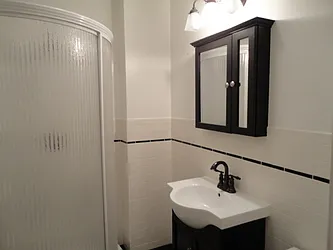 Rented by Aimee Grodanz, LREB