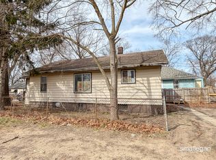 2128 8th St, Muskegon Heights, MI 49444