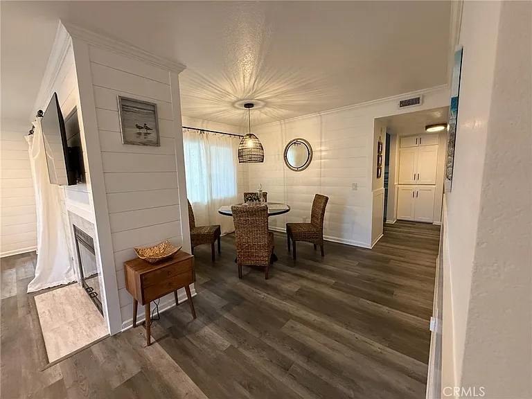 54 Corniche Dr #D — Photo 2
