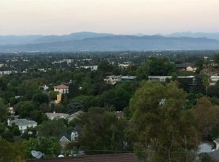 13456 Cheltenham Dr, Sherman Oaks, CA 91423