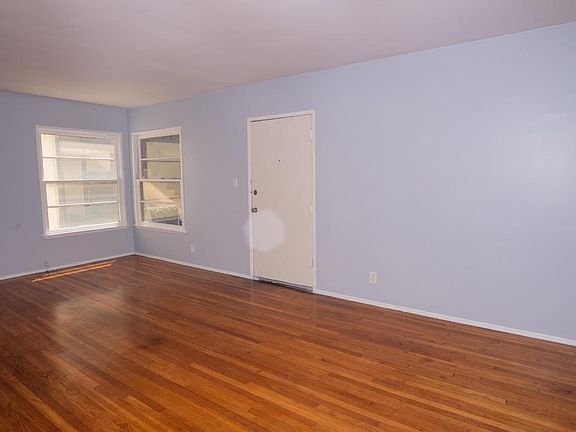 2nd image of 2008 S Robertson Blvd #5