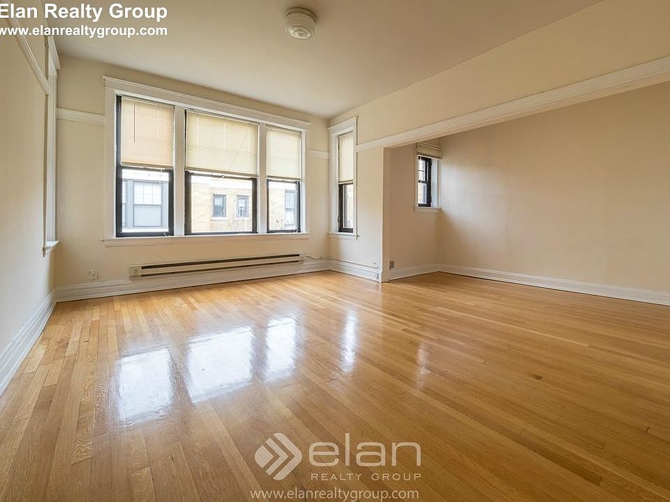 1st image of 7215 W Barry Ave #2A