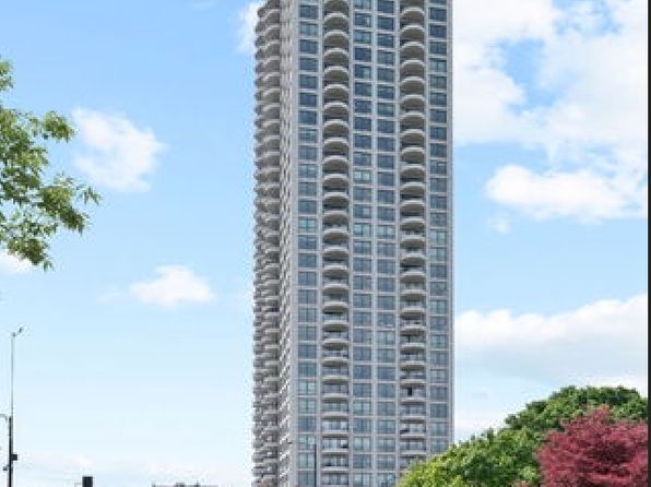 2020 N Lincoln Park W APT 18M