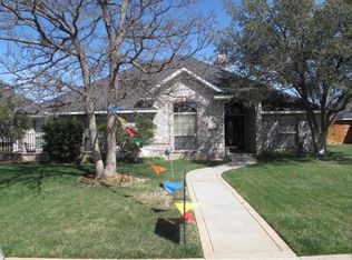8107 Victory Dr, Amarillo, TX 79119