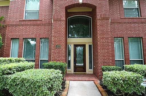 2nd image of 1422 Mustang Lake Ct