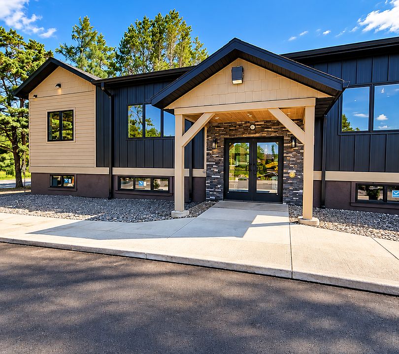 1st image of 4898 Stavanger Rd #102