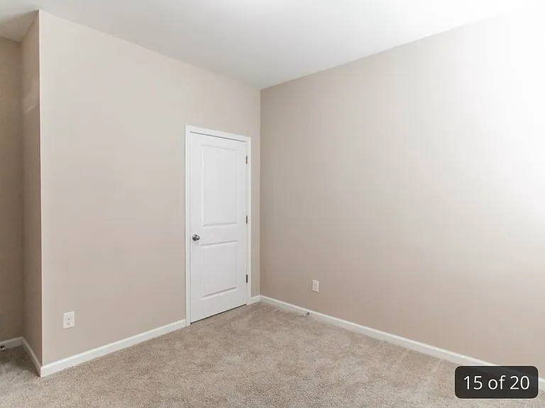 561 Townsend Place Dr — Photo 6