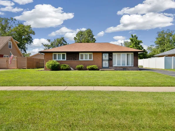 8400 Merrimac Ave, Oak Lawn, IL 60459