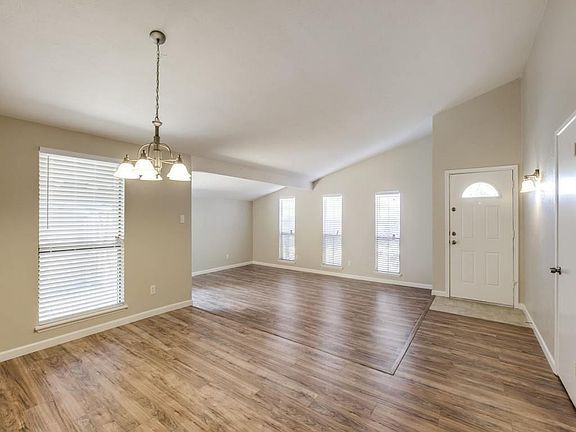 4th image of 6600 Forestview Dr
