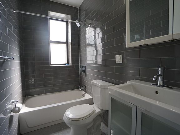 2nd image of 25 St Nicholas Ter APT 59