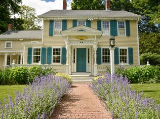 49 Maple Ave, Essex, CT 06426