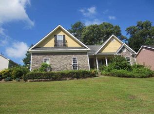 381 Oak Vista Ct, Lawrenceville, GA 30044
