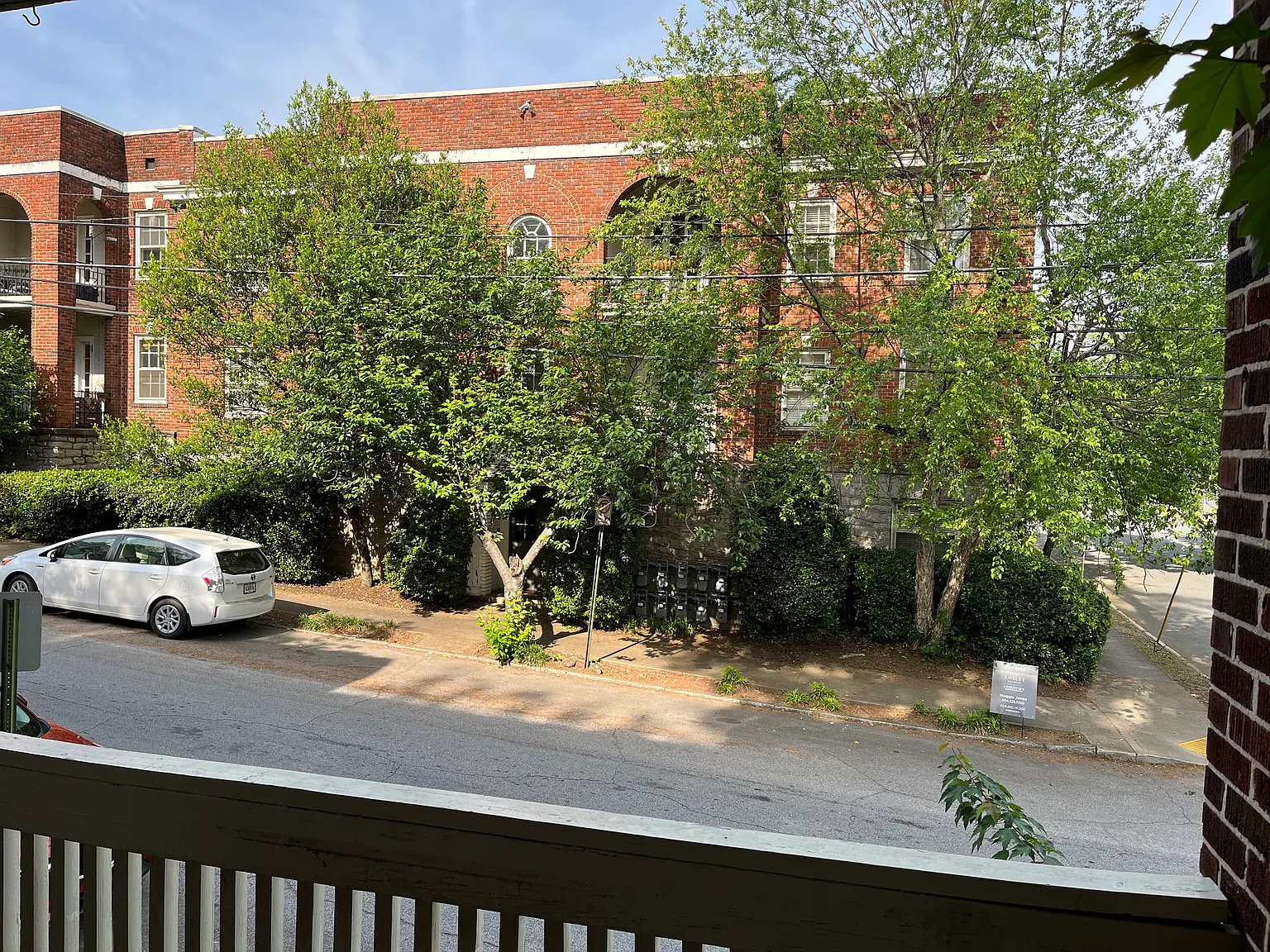 1 bed, 900 sqft, $1,550 — Photo 3