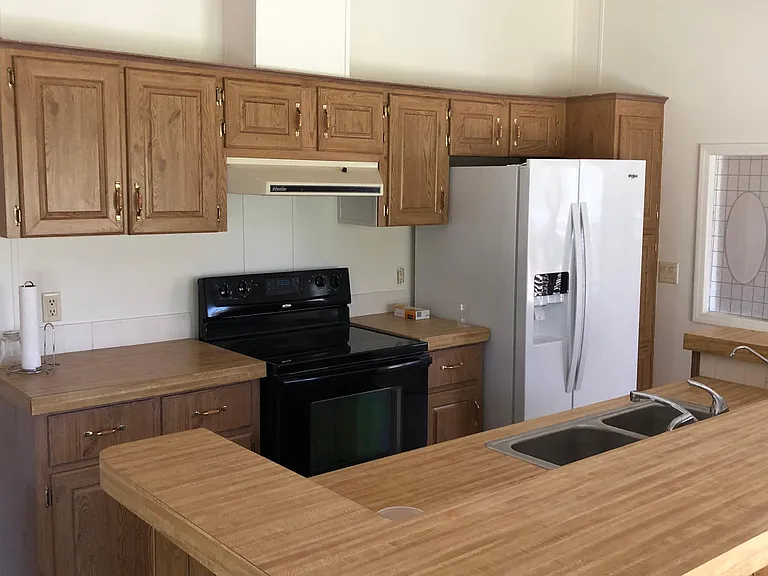 25724 SW 46th Ave — Photo 5