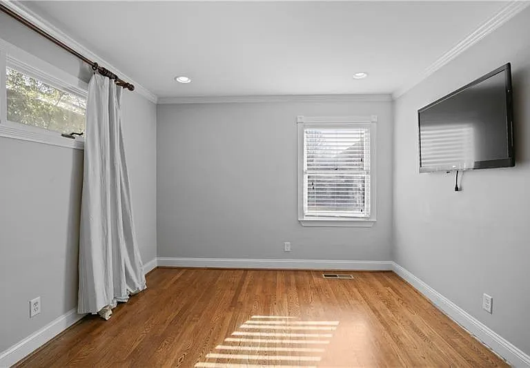 105 Spruell Springs Rd — Photo 18
