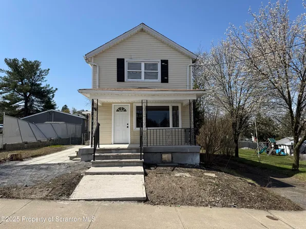 662 Sanderson St #L-17, Scranton, PA 18512