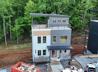 440 Hatchet Way, Pigeon Forge, TN 37863