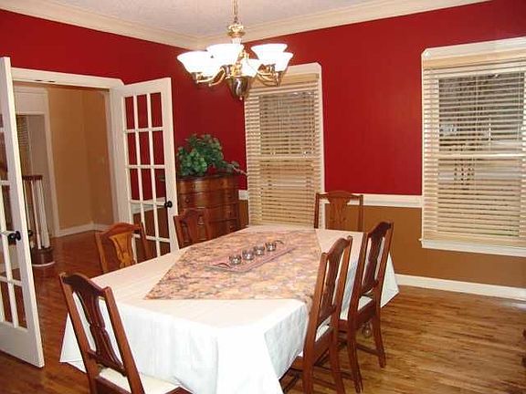 5th image of 6834 Greenoak Dr