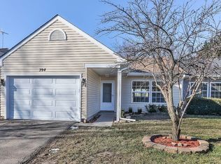 394 Campus Dr, Elgin, IL 60120
