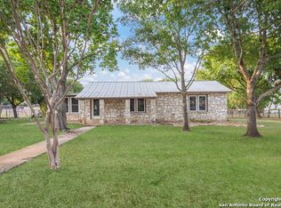 108 Cedar St, Boerne, TX 78006