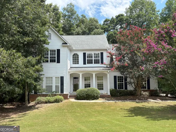 130 Cutstone Ct, Fayetteville, GA 30215