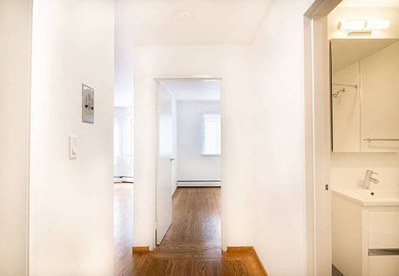 2nd image of 755 Green St APT 3C