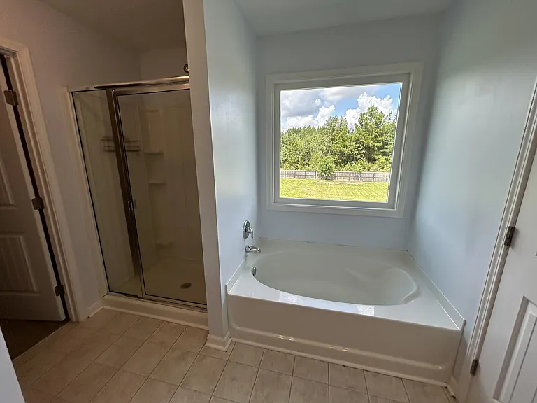 206 Summerhill Dr — Photo 11
