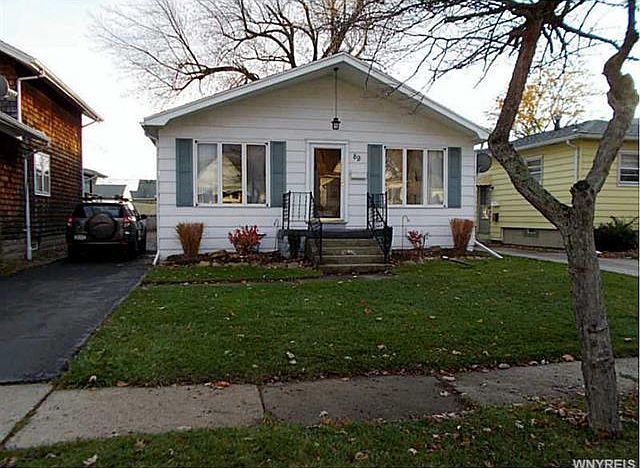 1st image of 89 Moulton Ave
