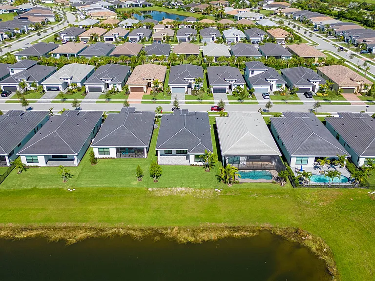 5576 Captiva Ln — Photo 134