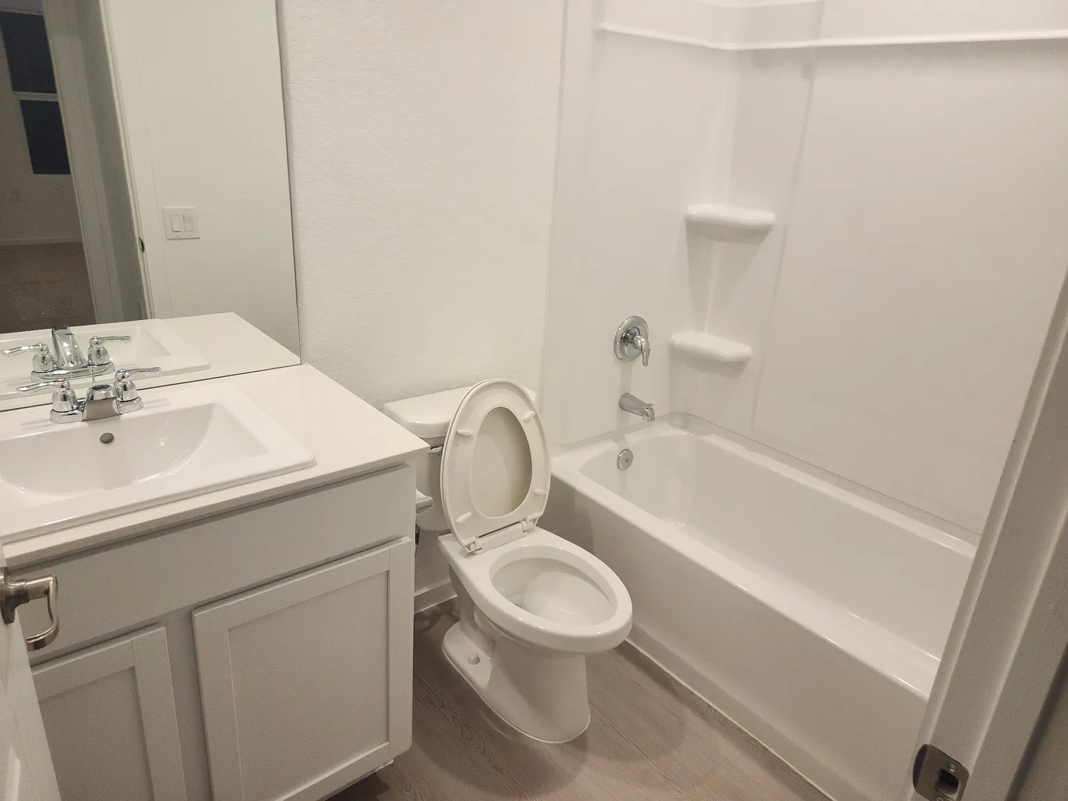 4 bed, 1897 sqft, $680 — Photo 4