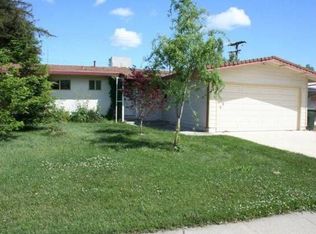 5613 Rickey Dr, Sacramento, CA 95822