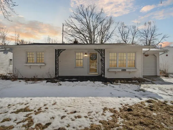 514 Sequoia Dr, Davison, MI 48423