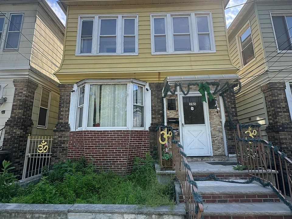 1st image of 205 Winfield Ave