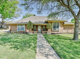 420 Falcon Ct, Colleyville, TX 76034