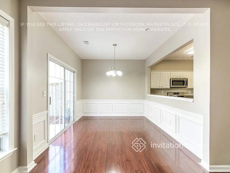 233 Regent Sq — Photo 6