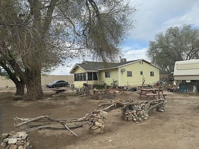 2nd image of 738-23 1/2 Rd