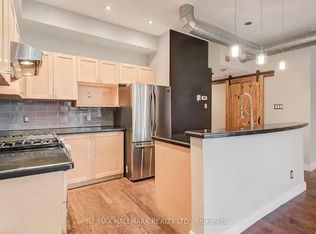 2362 Queen St E #8, Toronto, ON M4E1H3