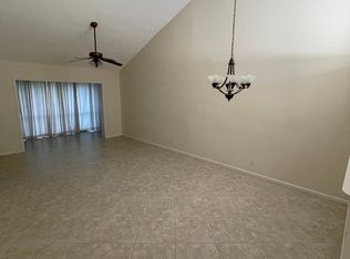 416 Cottonwood Pl, Boca Raton, FL 33431