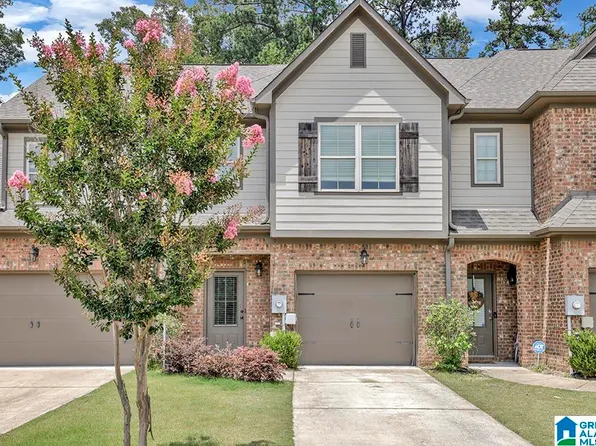 346 Gowins Dr, Gardendale, AL 35071