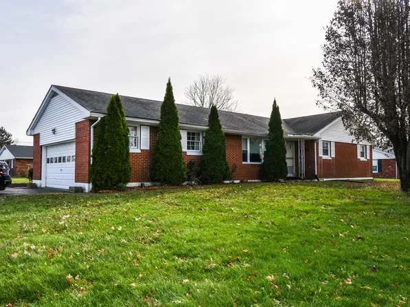 140 Country Ln, Flemingsburg, KY 41041