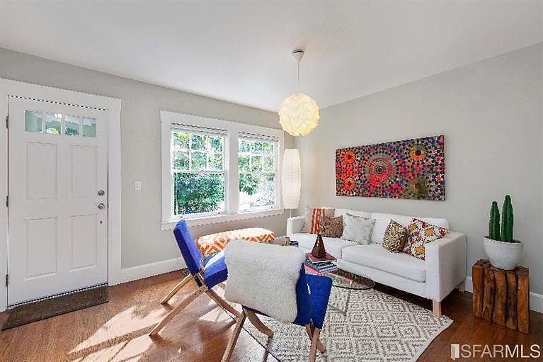 1st image of 130 Chilton Ave